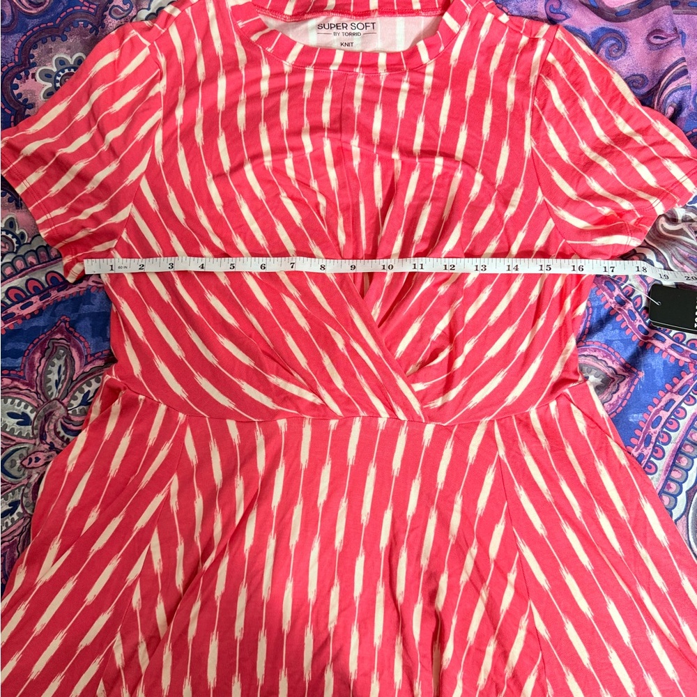 Torrid Super Soft Pink & White Drape Front Midi Dress Size M - Picture 9 of 11